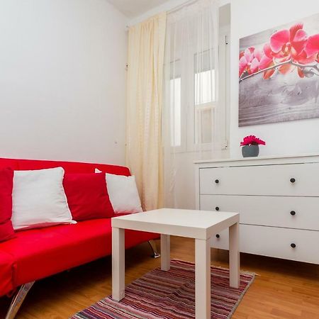 Apartment Petka ピラン エクステリア 写真