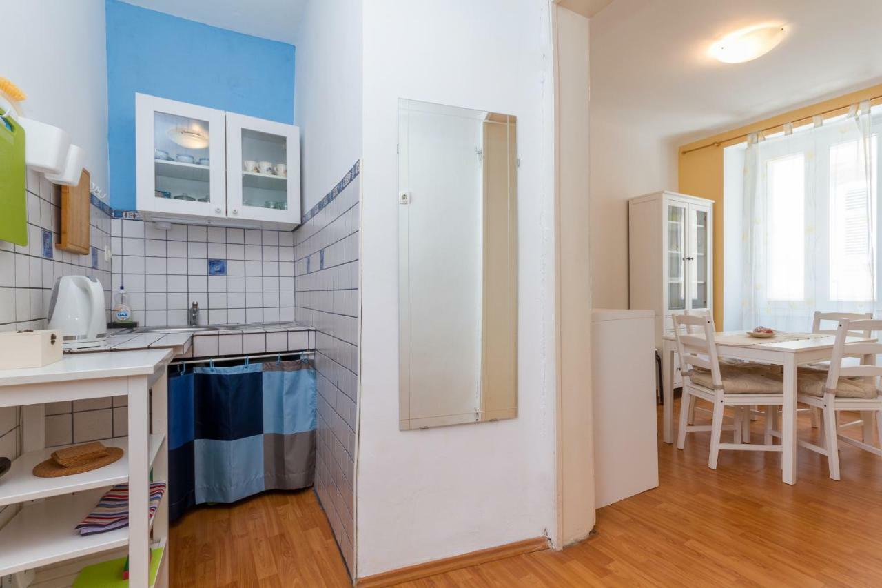 Apartment Petka ピラン エクステリア 写真